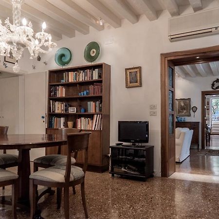 Apartament Accademia Terrazza Wenecja Zewnętrze zdjęcie