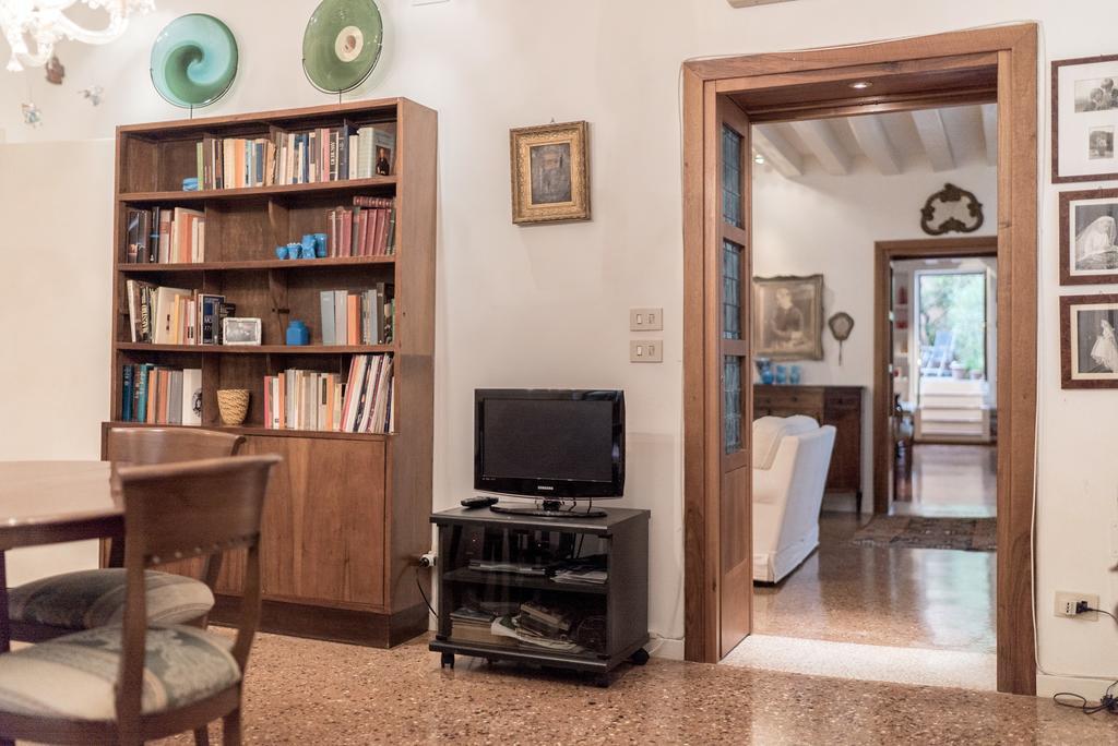 Apartament Accademia Terrazza Wenecja Zewnętrze zdjęcie