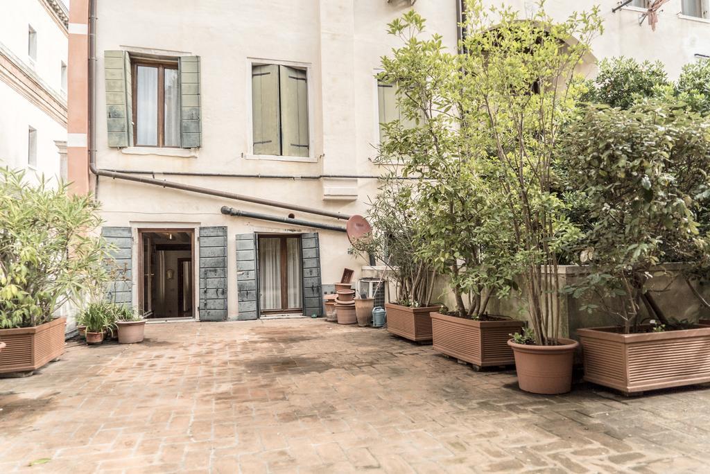 Apartament Accademia Terrazza Wenecja Zewnętrze zdjęcie
