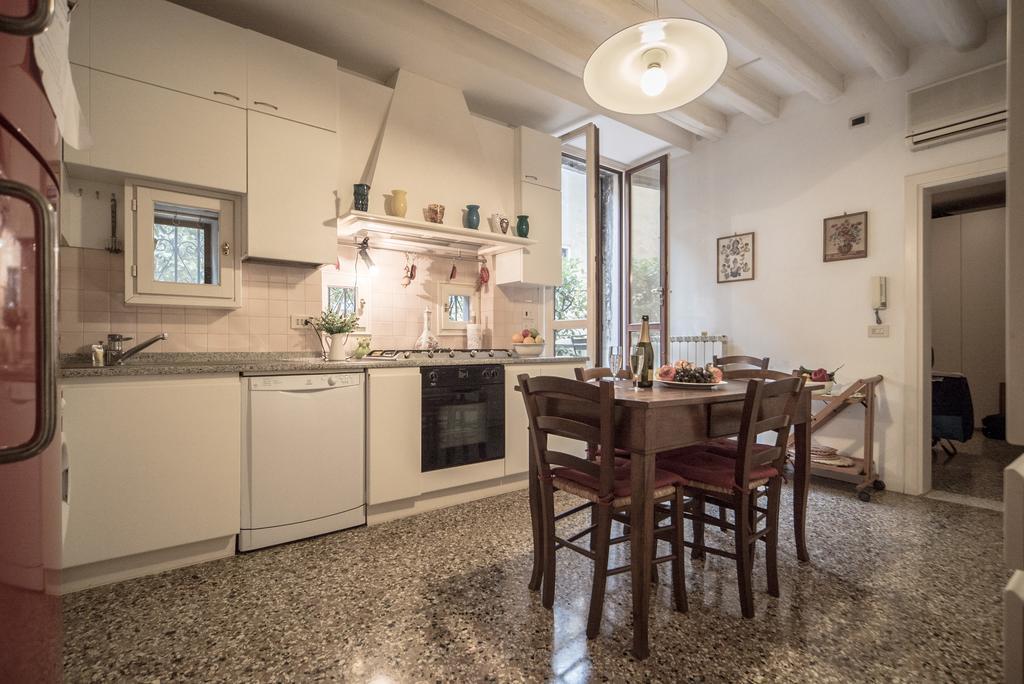 Apartament Accademia Terrazza Wenecja Zewnętrze zdjęcie