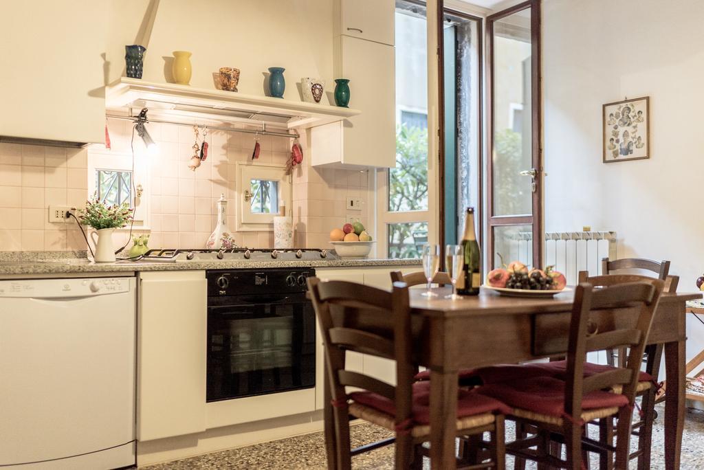 Apartament Accademia Terrazza Wenecja Zewnętrze zdjęcie